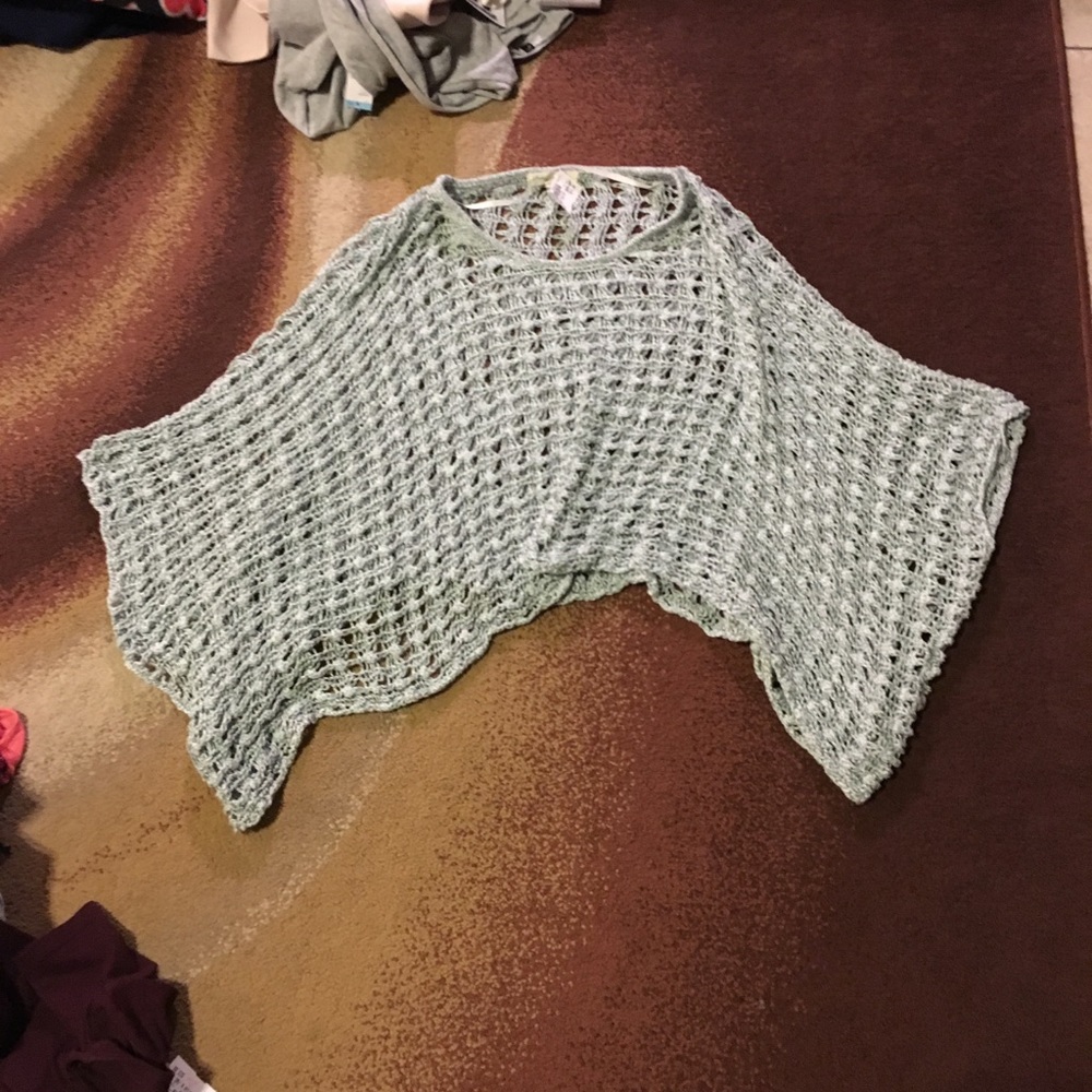 Light teal knit poncho never worn - Picture 3 of 5